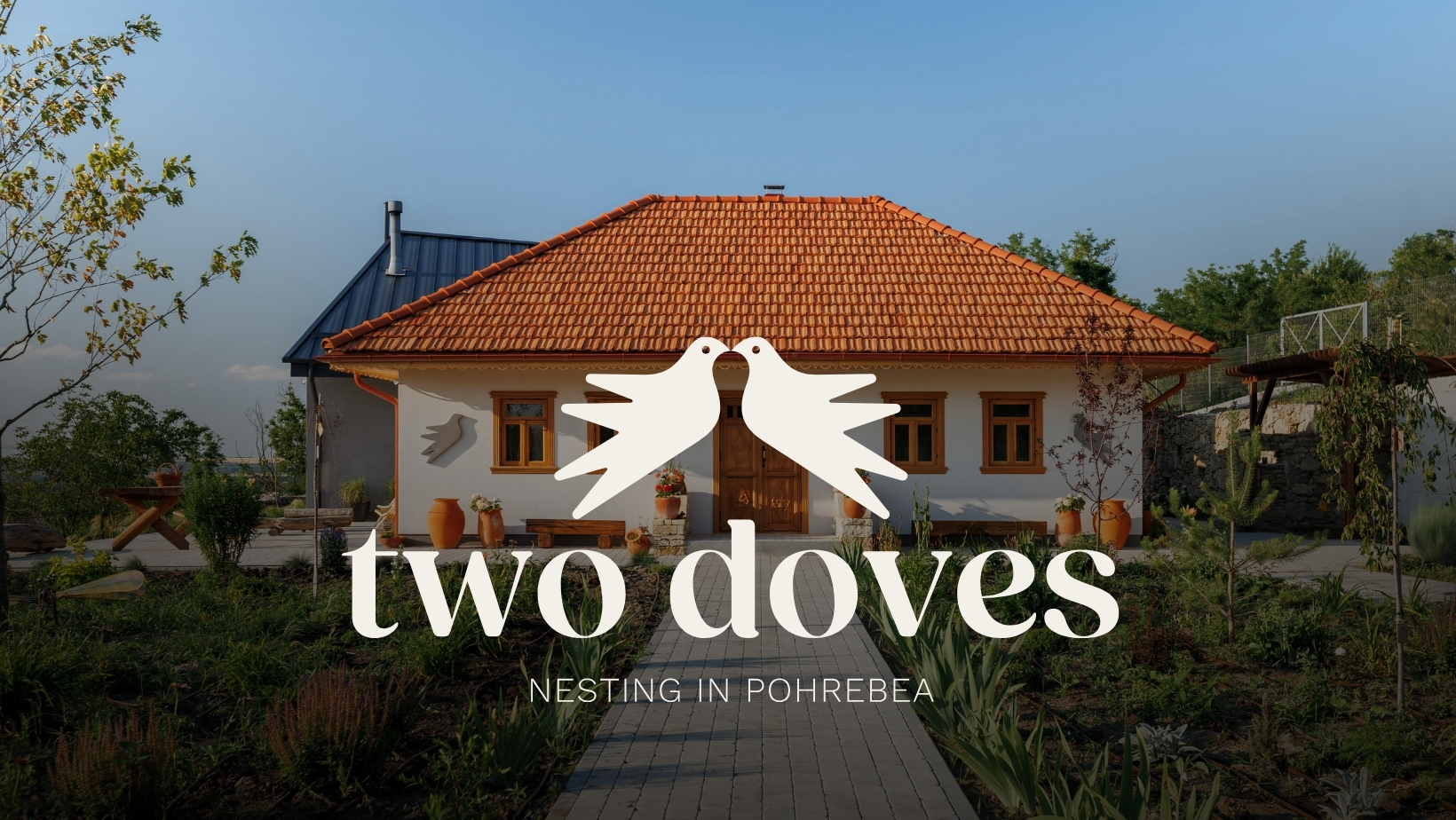 Doi Hulubași/Two Doves